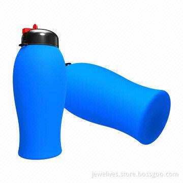 Scrunchable silicone bottles for drinking